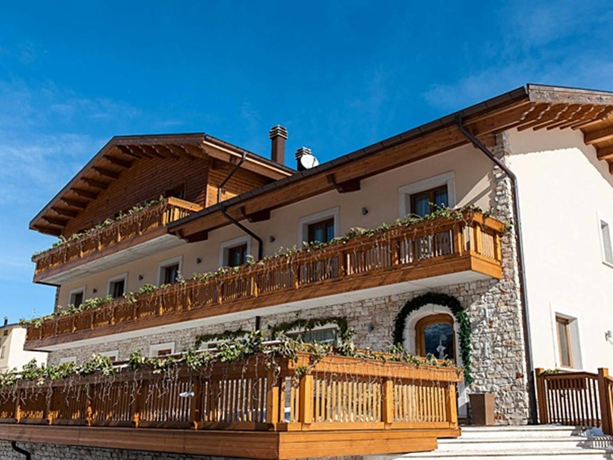 Boutique Hotel Il Riccio - Adults Only Роккаразо Екстер'єр фото